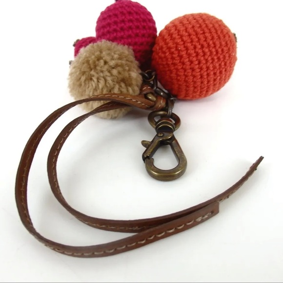 AUTH BURBERRY BLUE LABEL Cotton Ball Pom Pom Keychain Key Ring Bag Charm - Picture 3 of 6